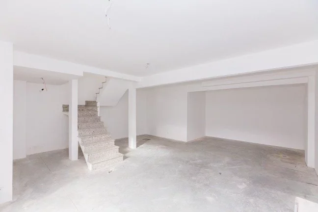 Imagem Sobrado Triplex Abranches