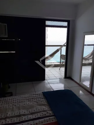 Imagem Apartamento para Aluguel à Beira-Mar na Barra da Tijuca - 154m², 4 Quartos