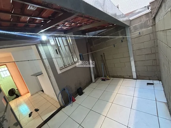 Imagem Apartamento para Alugar no Condomínio Parque Austral, em Uberaba - Loteamento Reserva Ushuaia