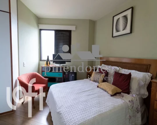 Imagem Apartamento no Alto da Lapa com 04 quartos sendo 2 suítes e 3 vagas, 123m²