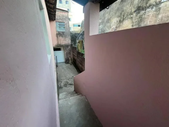 Imagem Casa Espaçosa com Quintal Grande e Porão Amplo no São Sebastião – Barbacena