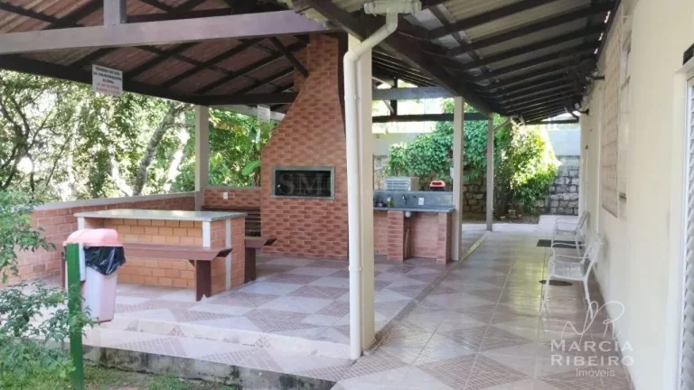 Imagem Apartamento 02 Dormitórios no Córrego Grande, Florianópolis/SC