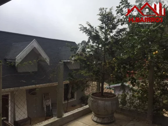 VENDE UM SOBRADO COM 5 DORMITÓRIOS EM SANTO ANTÔNIO DO PINHAL