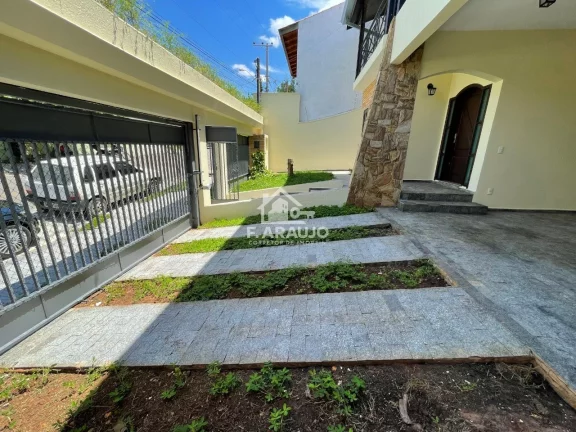 Imagem Casa para venda em Sorocaba-SP. 4 dormitorios, 2 suites com Hidro.