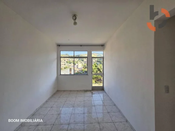 Imagem Apartamento com 2 dormitórios à venda, 66 m² por R$ 240.000,00 - Caonze - Nova Iguaçu/RJ