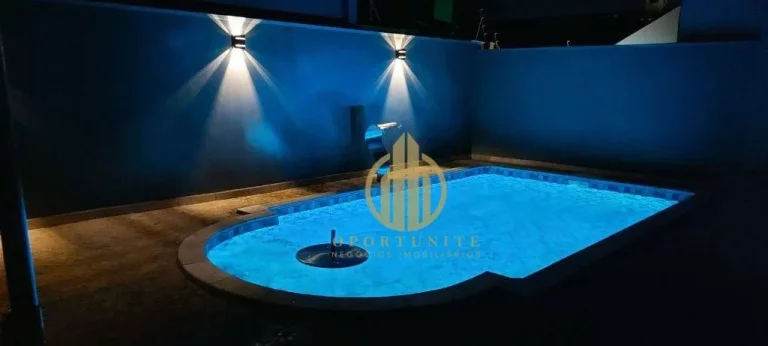 Imagem Casa no condomínio San Marco 3 dormitórios com 3 suítes - varanda gourmet - piscina -