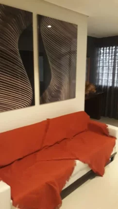 Imagem Apartamento com 2 quartos sendo 1 suíte, sala 2 ambientes com sacada, cozinha planejada, banheiro c...