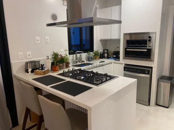 Imagem Apartamento Diferenciado com 4 dormitórios à venda no Centro de Balneário Cambor
