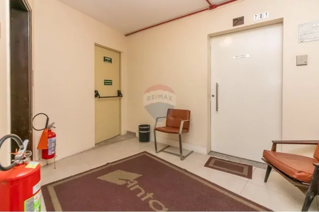 Imagem Oportunidade no centro histórico de SP – Conjunto Comercial de 87m² com renda imediata