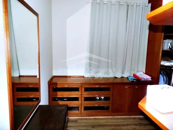 Imagem Casa a venda Bairro Jardim Chapadão! 
 assobradado!

 Piso térreo:

 01 suíte com closet e hidro ...
