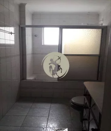Imagem OPORTUNIDADE!!! PARA INVESTIDORES APARTAMNTO GRANDE, FRENTE, COM ELEVADOR, LOCALIZAÇÃO PREVILEGIAD...