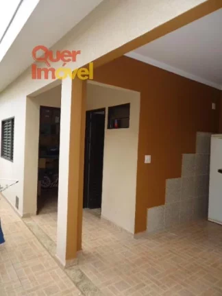Imagem Casa para venda no Jardim Castelo Branco em Ribeirão Preto-SP 3 quartos, 1 suíte, 3 salas, 3 banheiros, 3 vagas Quer Imóvel Negócios Imobiliários