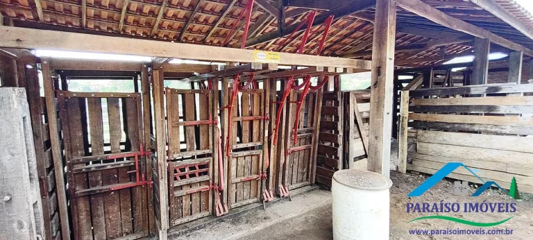 Imagem Oportunidade Única: Área Rural de Dupla Aptidão às Margens da Fernão Dias