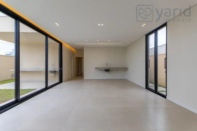 Imagem Imperdível casa em condomínio à venda em Itupeva-SP, Nova Era! 3 quartos, 3 suítes, 2 salas, 4 banheiros, 2 vagas, 190m².