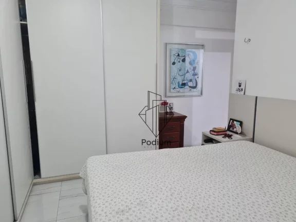Imagem Apartamento com varanda / sacada em excelente localização a 80m do mar da praia de Intermares - AP2036.