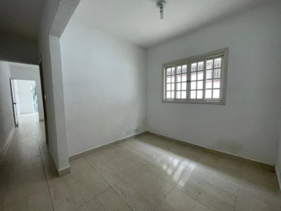 Imagem Casa comercial com 3 salas para alugar Centro de Caraguatatuba-SP