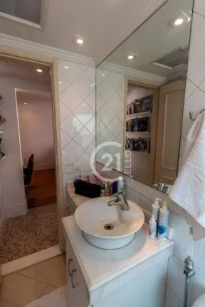 Imagem Apartamento Compacto e Reformado no Coração do Itaim Bibi
