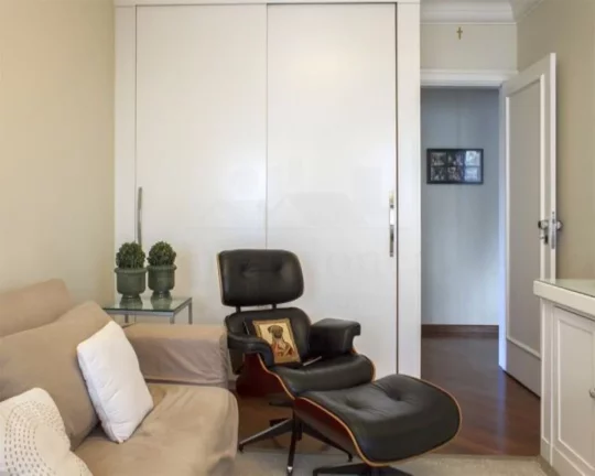 Imagem Higienópolis apartamento com 3 suítes e 3 vagas, 282 m2