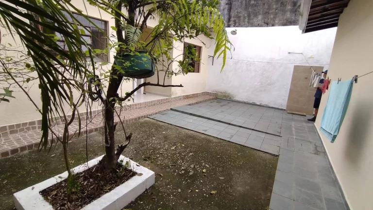Imagem CASA TERRÉA NO BAIRRO PEREQUÊ-AÇÚ - UBATUBA