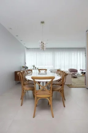Imagem Apartamento 2ª Quadra Mar com 03 Suítes em Balneário Camboriú