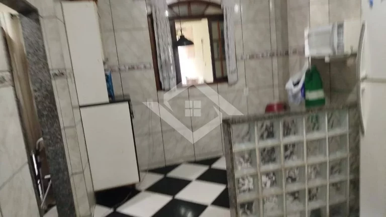 Imagem Casa Triplex para Venda em Campo Grande com 3 Suítes