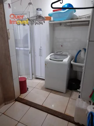 Imagem Apartamento à venda em Ribeirão Preto-SP no Jardim Botânico - Edifício Santana 2 quartos, 1 suíte, 2 salas, 2 banheiros, 1 vaga - Quer Imóvel Negócios Imobiliários.