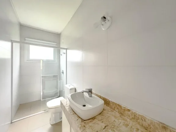 Imagem Casa 3 Dormitórios - Bairro Araçá