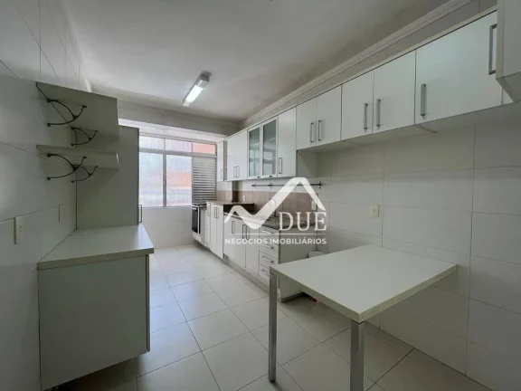Imagem Apartamento com 3 dormitórios à venda, 130 m² por R$ 700.000,00 - Ponta da Praia - Santos/SP