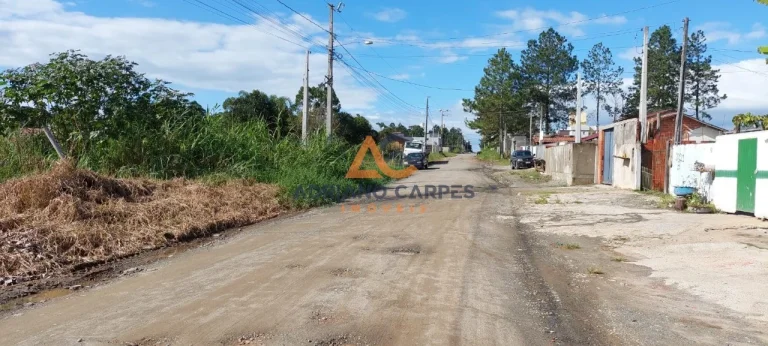 Imagem Adriano Carpes Imóveis vende terreno na praia de Balneário Piçarras