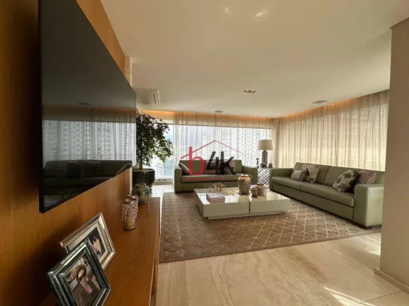 Imagem Apartamento luxuoso à venda no Campo Belo