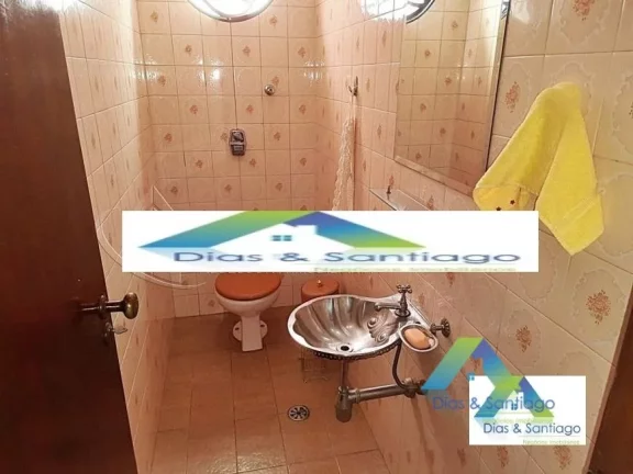 Imagem Excelente sobrado com 166m2 em localização privilegiada na área nobre da Vila das Mercês.