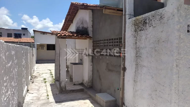 Imagem Casa - 3 Suítes - 120m² - Lucena/PB
