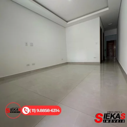Imagem Imperdível: Casa à venda em São Paulo-SP, na Vila Ré, com 3 quartos, 1 suíte, 2 salas, 3 banheiros, 2 vagas e 126m².