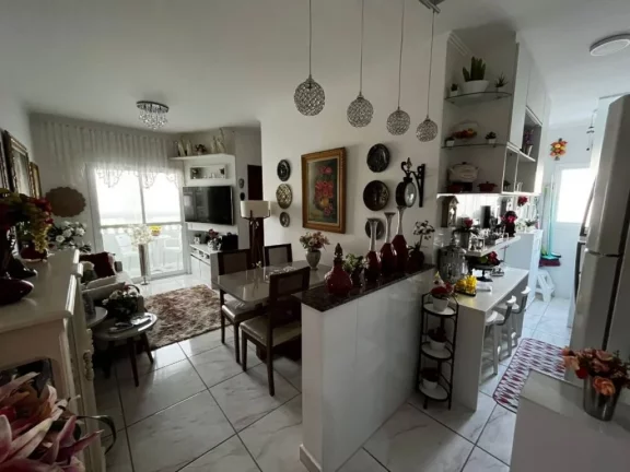 Imagem EXCELENTE APARTAMENTO NA OCIAN COM 2 DORMITÓRIOS E 1 VAGA!!!