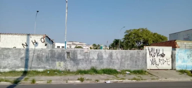 Imagem Terreno à venda, 125 m² por R$ 250.000,00 - Vila Figueira - Suzano/SP
