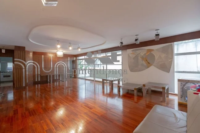 Imagem Apartamento residencial à venda em Higienópolis, 3 quartos e 2 vagas.