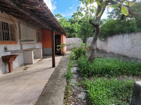 Imagem Excelente casa de terreno inteiro em Chácara de Inoan.