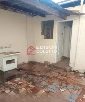 Imagem Pronto para Morar - Excelente casa à venda de vila no Centro de Piracicaba!!