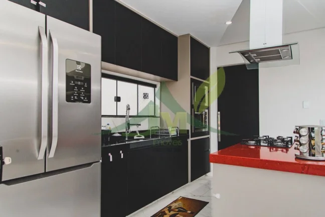 Imagem Casa de Alto Padrão à Venda – Nazaré Paulista