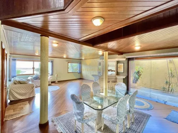 Imagem Casa em Condomínio a Venda no bairro Granja Viana - Cotia, SP