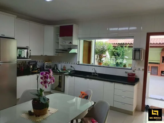 Imagem Sobrado 3 dormitórios - 4 vagas - Bairro Santa Maria - São Caetano do Sul