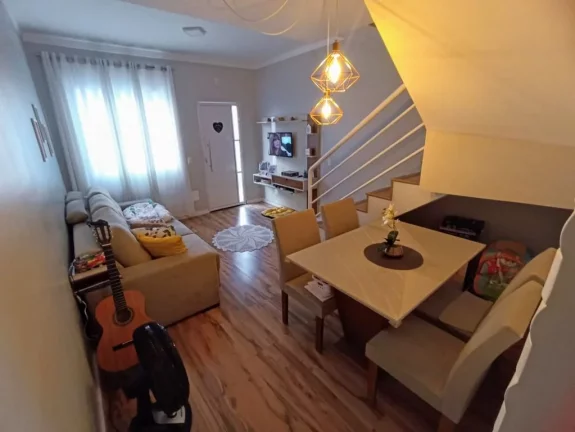 Imagem Sobrado com 2 dormitórios à venda, 68 m² por R$ 440.000,00 - Jardim Imperador - Suzano/SP