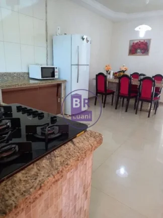 Imagem Casa à Venda com 270m2