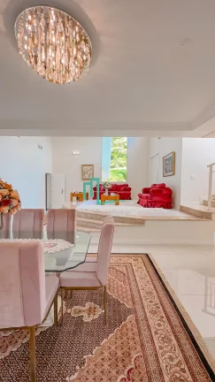Imagem LINDA E EXCLUSIVA CHÁCARA DE ALTO PADRÃO DISPONIVEL Á VENDA EM CONDOMINIO FECHADO DENTRO DE FRANCA/SP