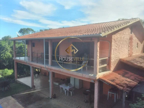 Imagem Chácara 11.000 m², Bairro do Freitas, Zona Norte de São José dos Campos.