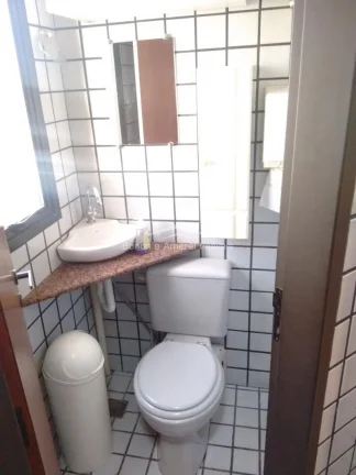 Imagem Sala comercial Jardim Guanabara!

 Andar alto, excelente para Advogados, consultórios e etc...

37m...
