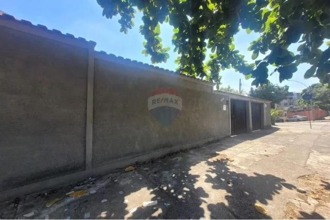 Imagem Casa com 5 quartos 200 m², Honório Gurgel, Rio de Janeiro.