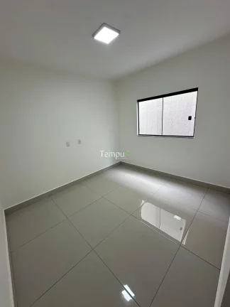 Imagem Oportunidade! Casa 3 Quartos com Suíte no Residencial Buriti – Senador Canedo/GO
