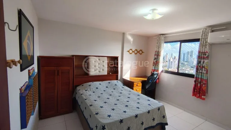 Imagem Aluguel de 3 quartos sendo 1 suite, Sala com varanda, banheiro social, área de serviço, 2 vagas de garagem, condominio completo