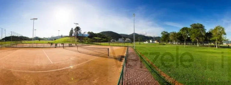 Imagem Terreno para Venda em Camboriú / SC no bairro Centro